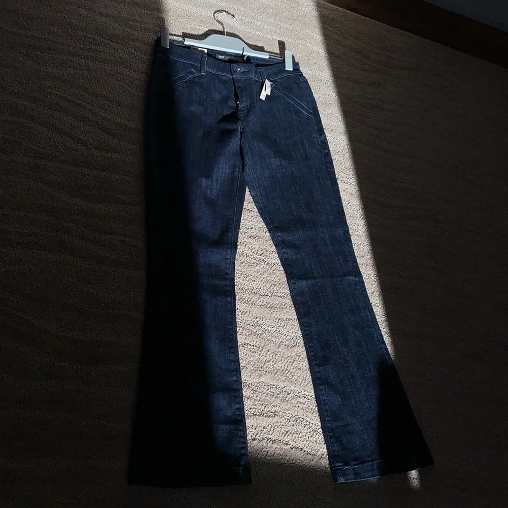 Levis Demi Curve Classic Rise Bootcut - Picture 12 of 16